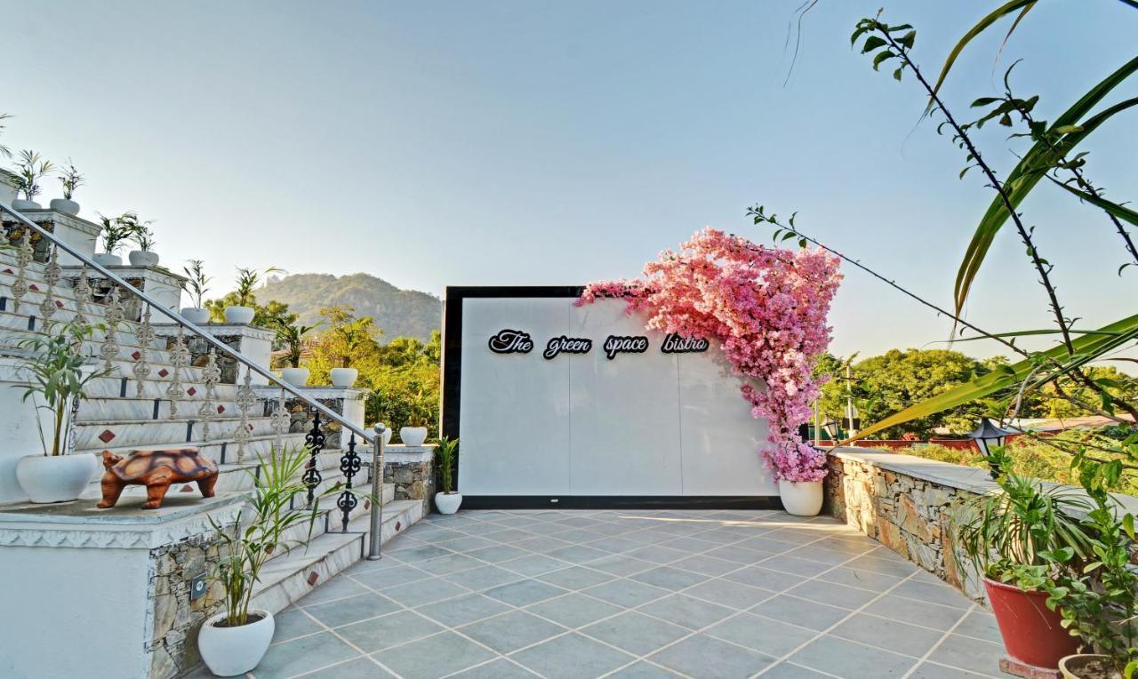 Treebo Khakhri Haveli Hotel Udaipur Exterior foto